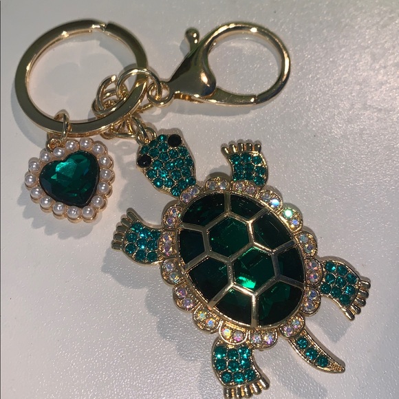 purse charm Accessories - Turtle purse/bag charm Keychain w/ heart charm